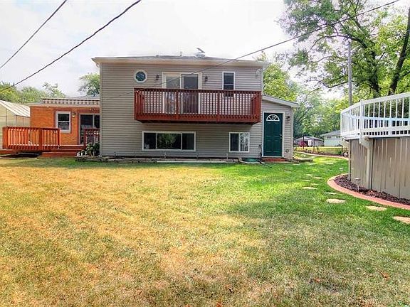 4th image of 509 S Dexter Dr