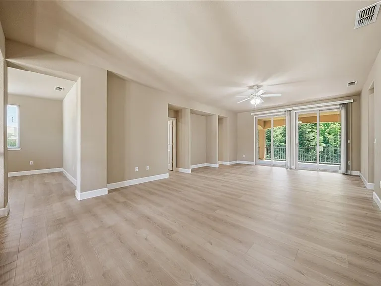 4319 Cadee Ct — Photo 29