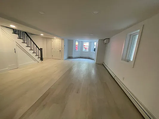 Rented by Voro New York | media 21