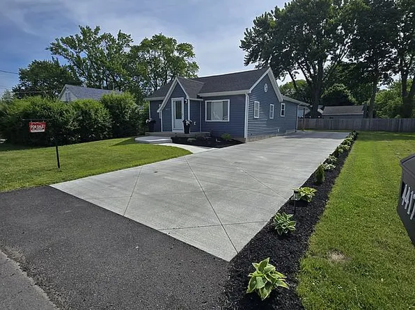 4417 John St, Niagara Falls, NY 14305