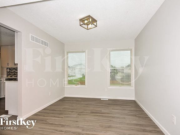 5th image of 169 Dusty Rose Dr