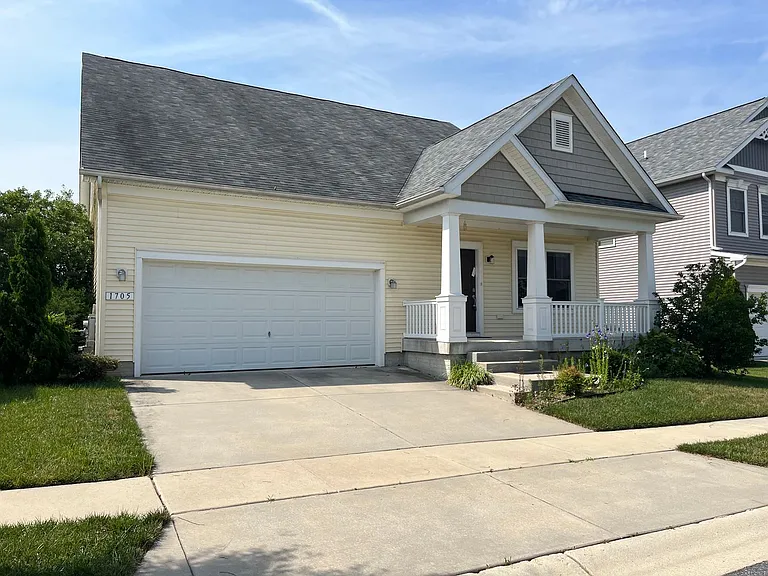 1705 Willard Way — Photo 1