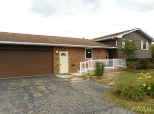 912 N Moran Rd, Trivoli, IL 61569