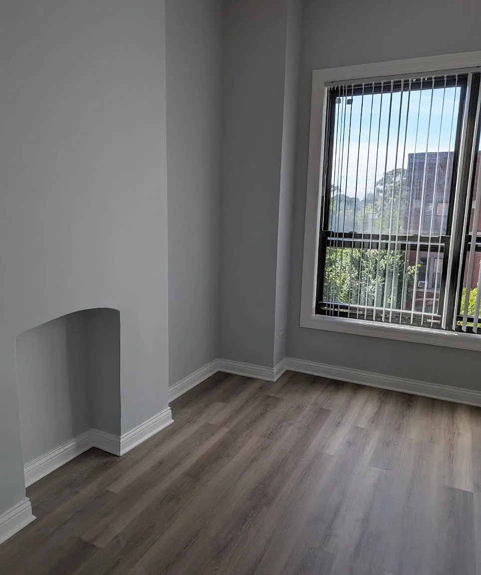 3 bed, 1000 sqft, $1,849 — Photo 4
