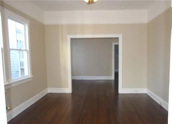 1 bed, 1.0 bath, 900 sqft, $1,300 — Photo 2