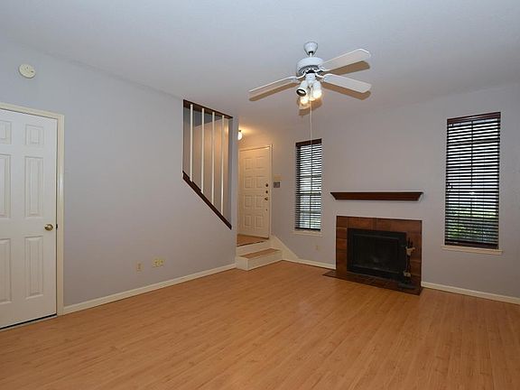 4th image of 2628 North Blvd APT 21