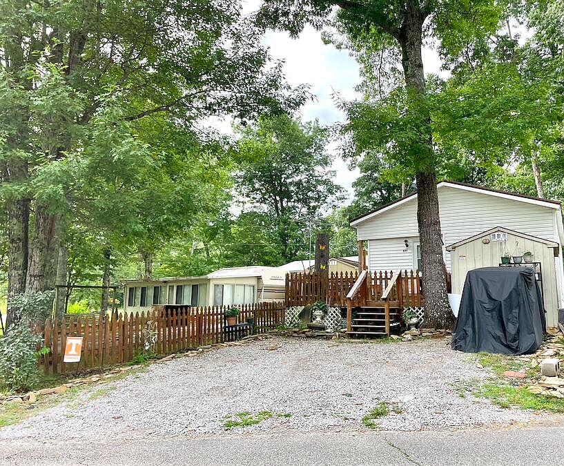 9151 Cherokee Trl, Crossville, TN 38572 Zillow