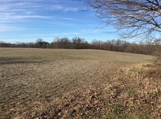 Lingenfelter Rd, Loogootee, IN 47553