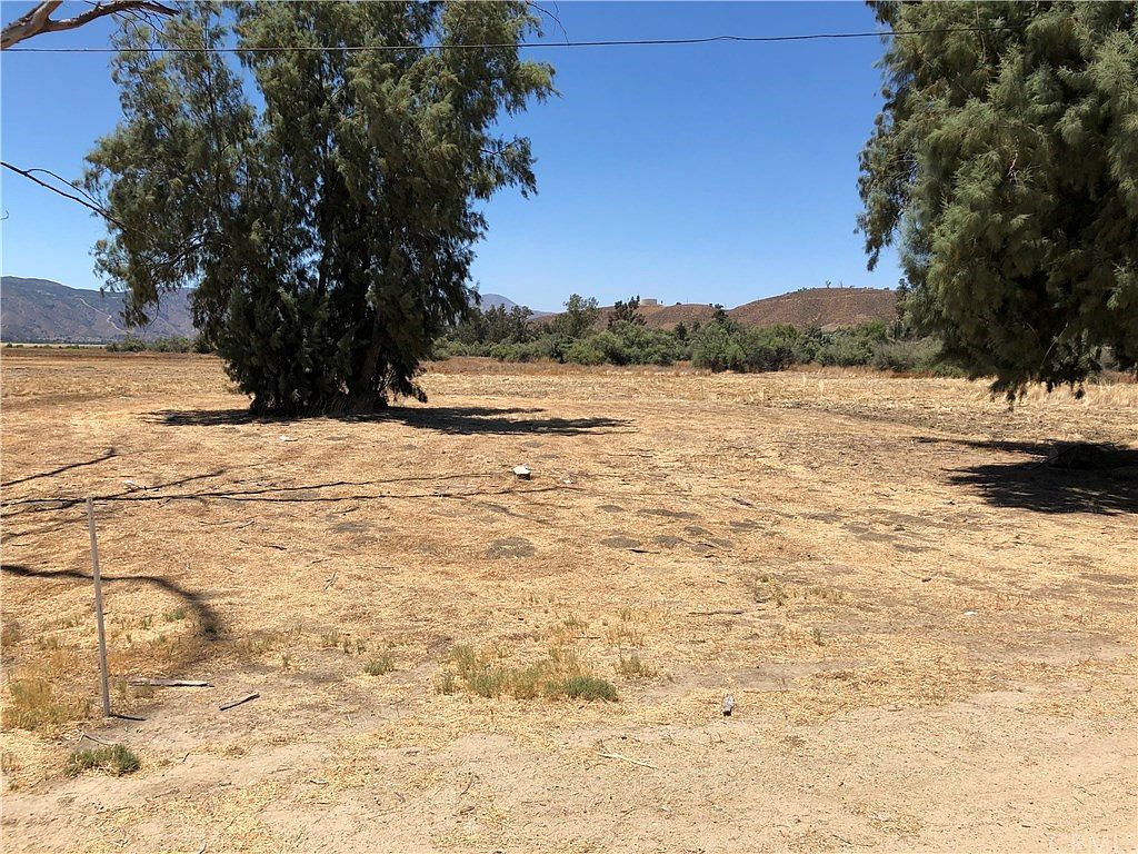 71 Herbert St, Lake Elsinore, CA 92530 Zillow