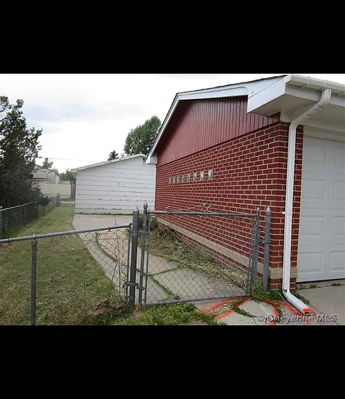 5036 Sagebrush Ave — Photo 4