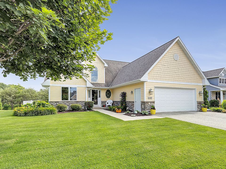 1st image of 4567 Augusta Ct