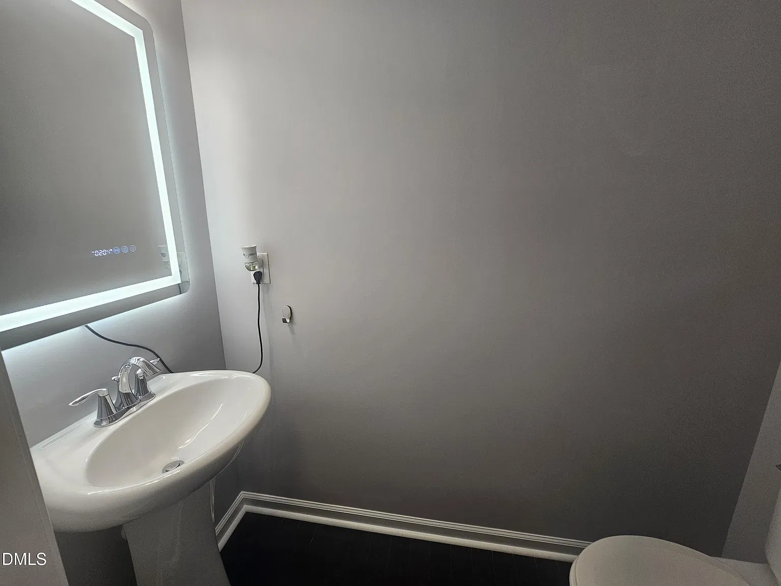 3 bed, 2.5 bath, $2,150 — Photo 4