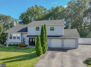 21 Sugarbush Rd, Howell, NJ 07731