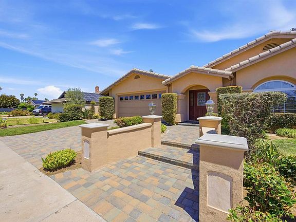 4th image of 7738 Madrilena Way