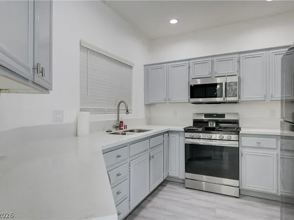 1817 Cutlass Dr #0, Henderson, NV 89014