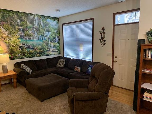 5th image of 3491 Cherry Ln Unit E