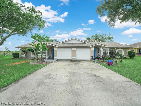 1636 N Lake Ave, Avon Park, FL 33825