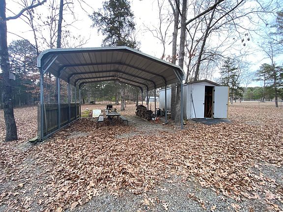 3rd image of 97 Lakeside Dr