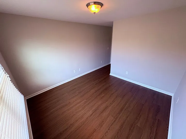 175 Saxony Way — Photo 17