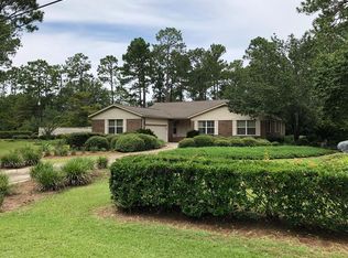 2001 Blue Bird Trl, Douglas, GA 31533