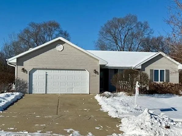 1510 Agnes Rd, Fort Atkinson, WI 53538