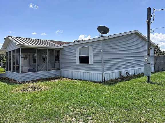 3rd image of 4300 MEADOW RIDGE AVENUE