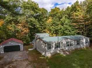 33 W Ridge Rd, Sabattus, ME 04280