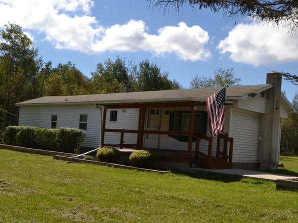 106 Burd Ln, Effort, PA 18330