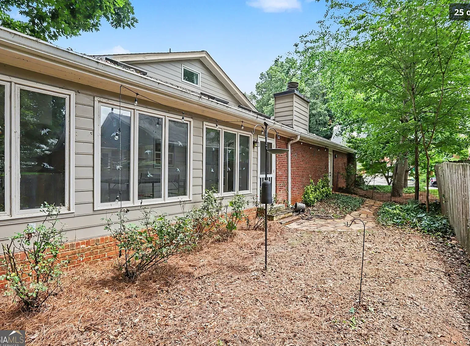 3 bed, 2.5 bath, 2086 sqft, $2,750 — Photo 3