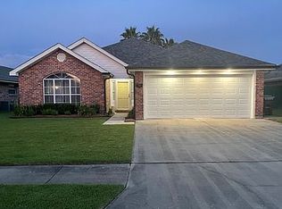50 Cobblestone E, Houma, LA 70360