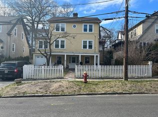 11 Travers Ave, Yonkers, NY 10705