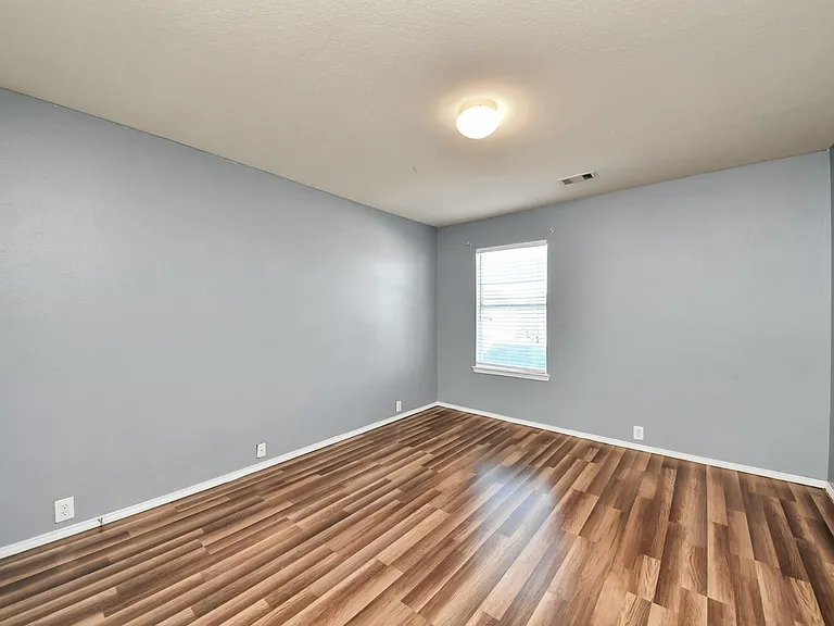 2038 Eddlewood Ct — Photo 21