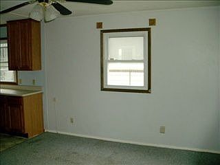 3rd image of 603 Carlton St