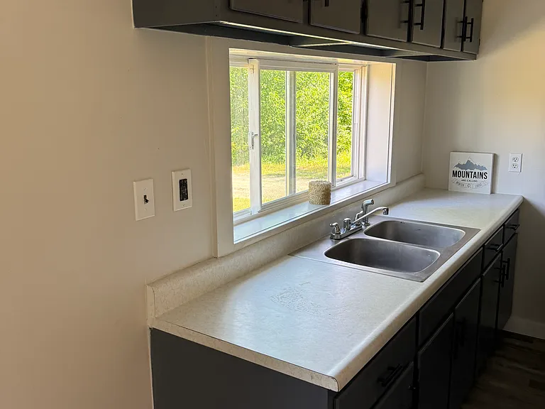 140 Owens Ln #4A — Photo 4