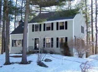 2 Hubbard Hill Rd, Derry, NH 03038