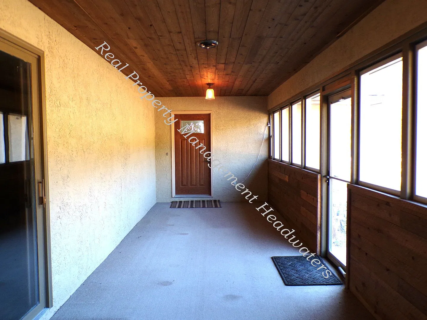 3 Bedroom 2 Bath House For Rent — Photo 4