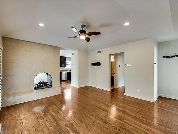 5th image of 5806 Birchbrook Dr APT 209