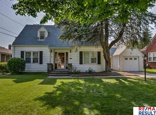 7112 Minne Lusa Blvd, Omaha, NE 68112