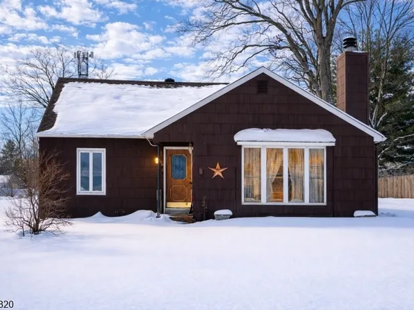 23 Phillips Pl, Green Brook Twp., NJ 08812