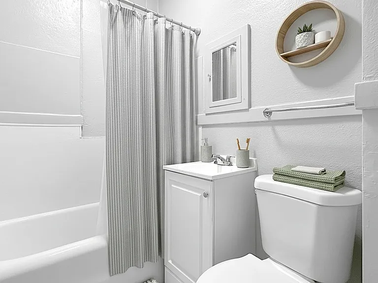 Morrison Street Apartments — Photo 4