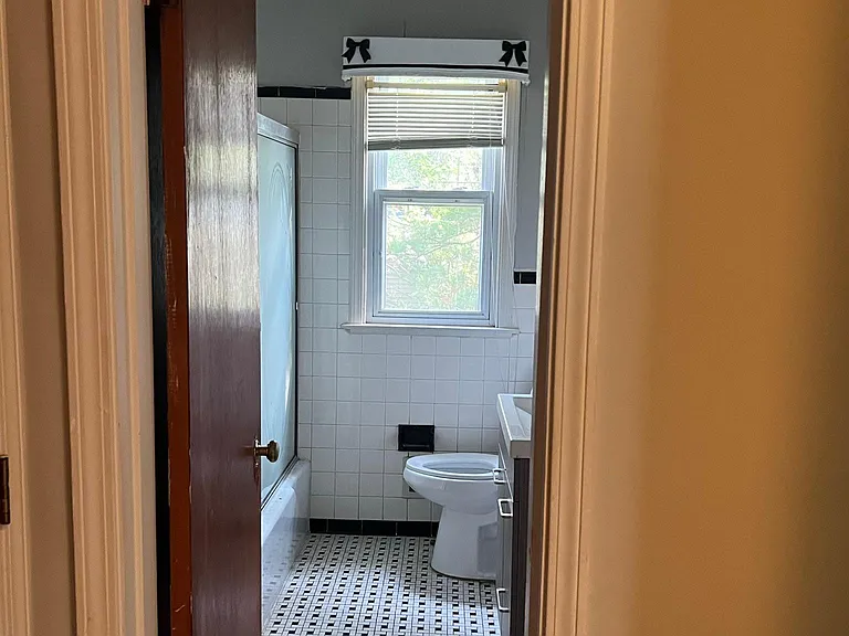 8421 Kalb Rd — Photo 7