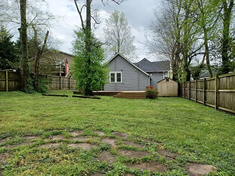 329 Cleveland St — Photo 18