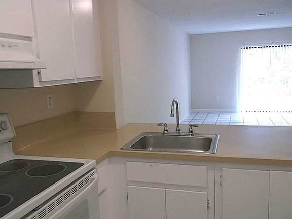 2nd image of 6854 NW 173rd Dr APT 202