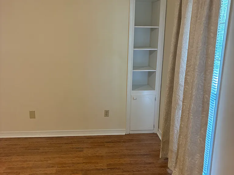 100 McDuffie Cir — Photo 9