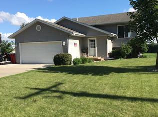 609 E 4th St, Crooks, SD 57020