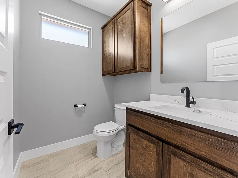 1001 Sparhawk Dr — Photo 16