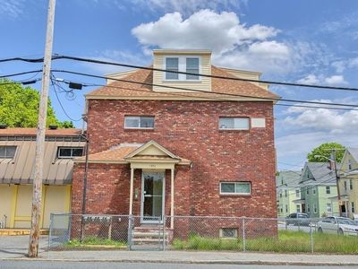 1344-1354 Gorham St, Lowell, MA, 01852