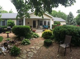 4309 Meadowbrook Ln, Winfield, KS 67156