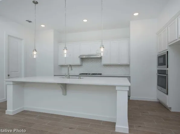 649 Brockwell Bnd, Forney, TX 75126