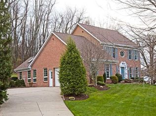 102 Verona Dr, Washington, PA 15301